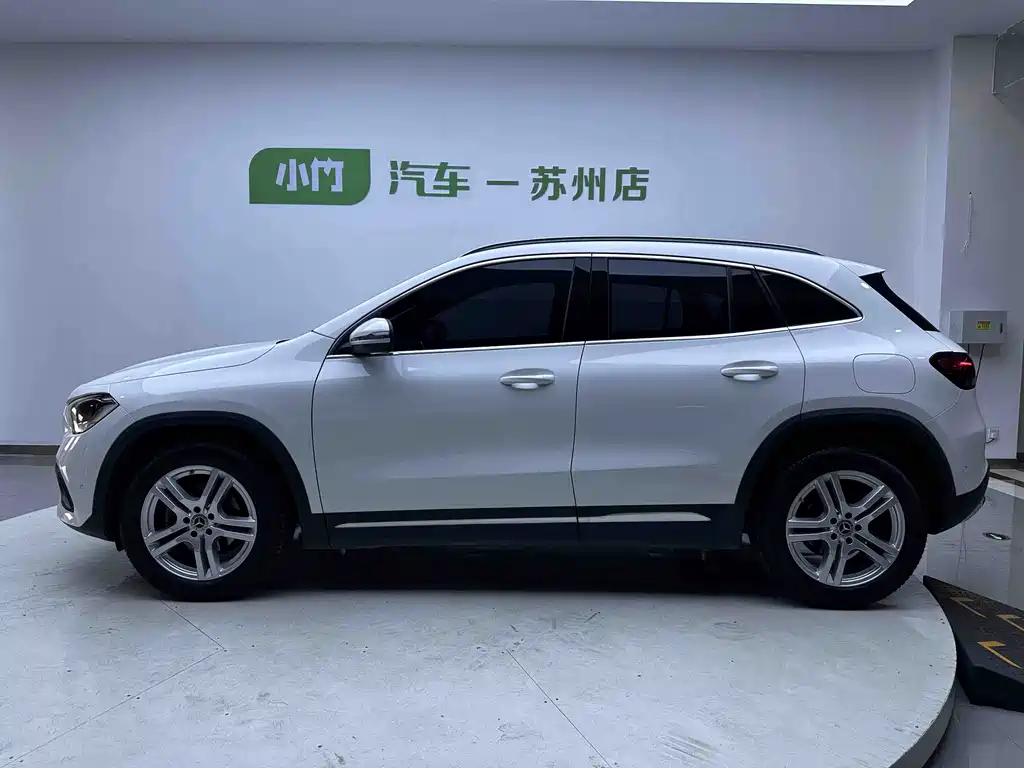 Mercedes-Benz GLA — миниатюра 7