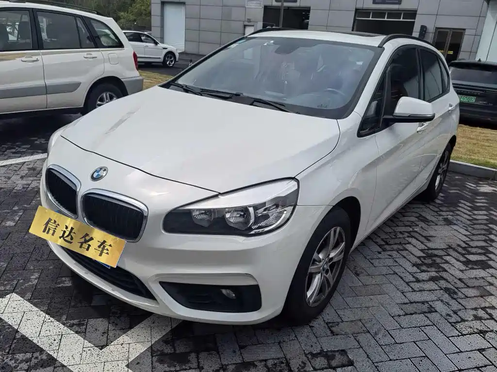BMW 2 Series Active Tourer (Import) 2015