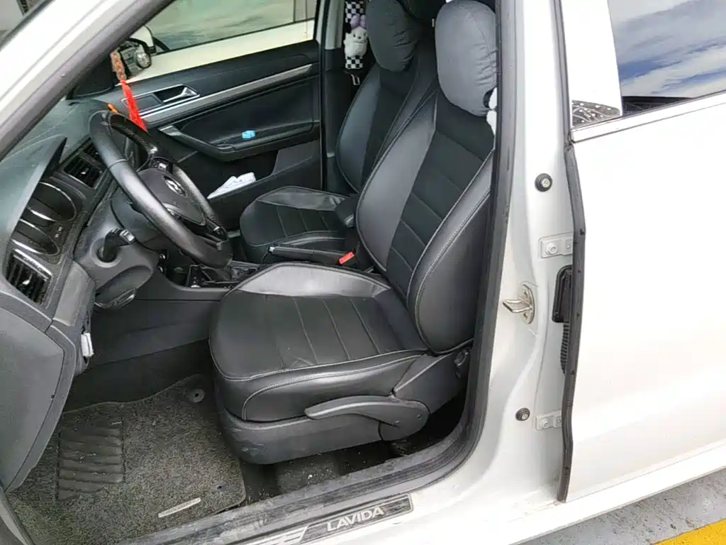 Volkswagen Lavida — миниатюра 15