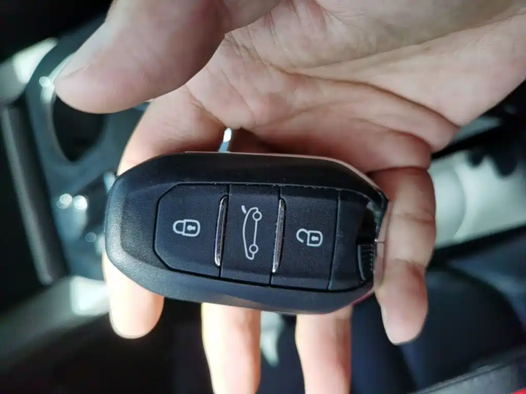 Citroen C5 X — миниатюра 9