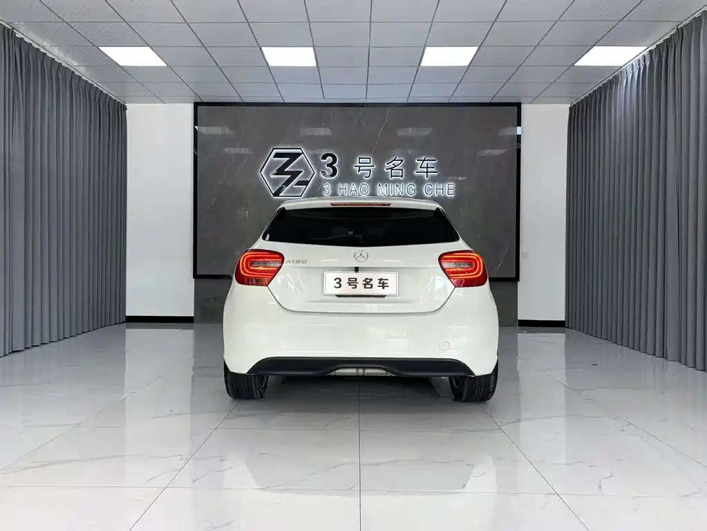 Mercedes-Benz A-Class (Import) A 180, фото 2