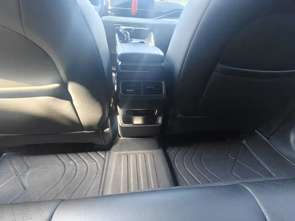 Geely Xingrui — миниатюра 7