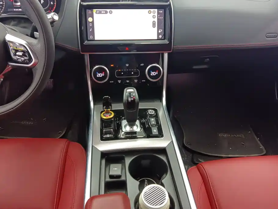 Jaguar XEL — миниатюра 16