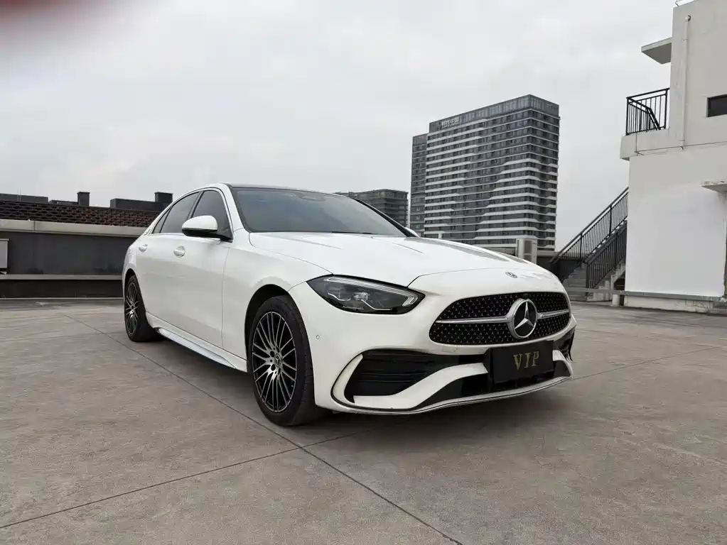 Mercedes-Benz C-Class — миниатюра 3