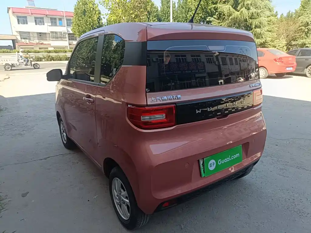 Wuling MINIEV — миниатюра 5