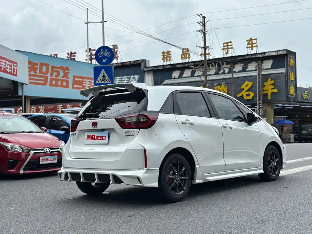 Honda Fit — миниатюра 3