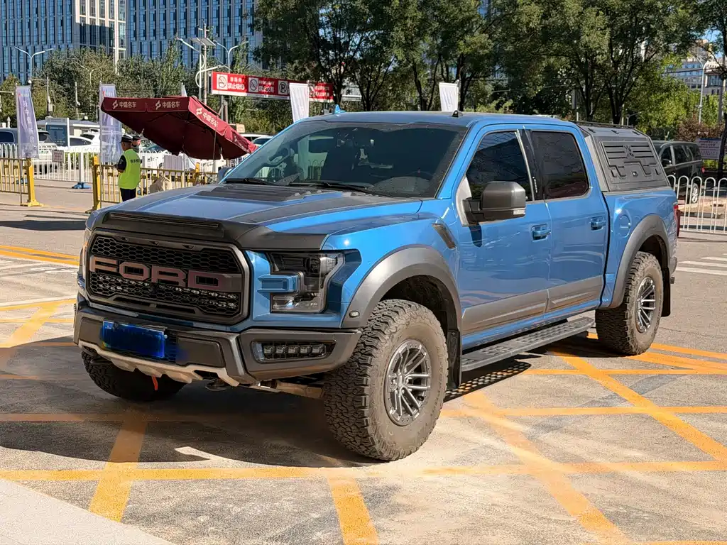 Ford F-150 Raptor