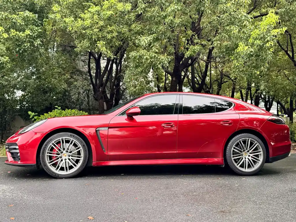 Porsche Panamera — миниатюра 5