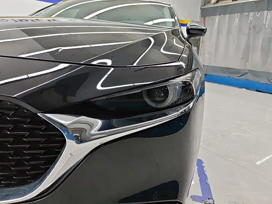 Mazda 3 Axela — миниатюра 5