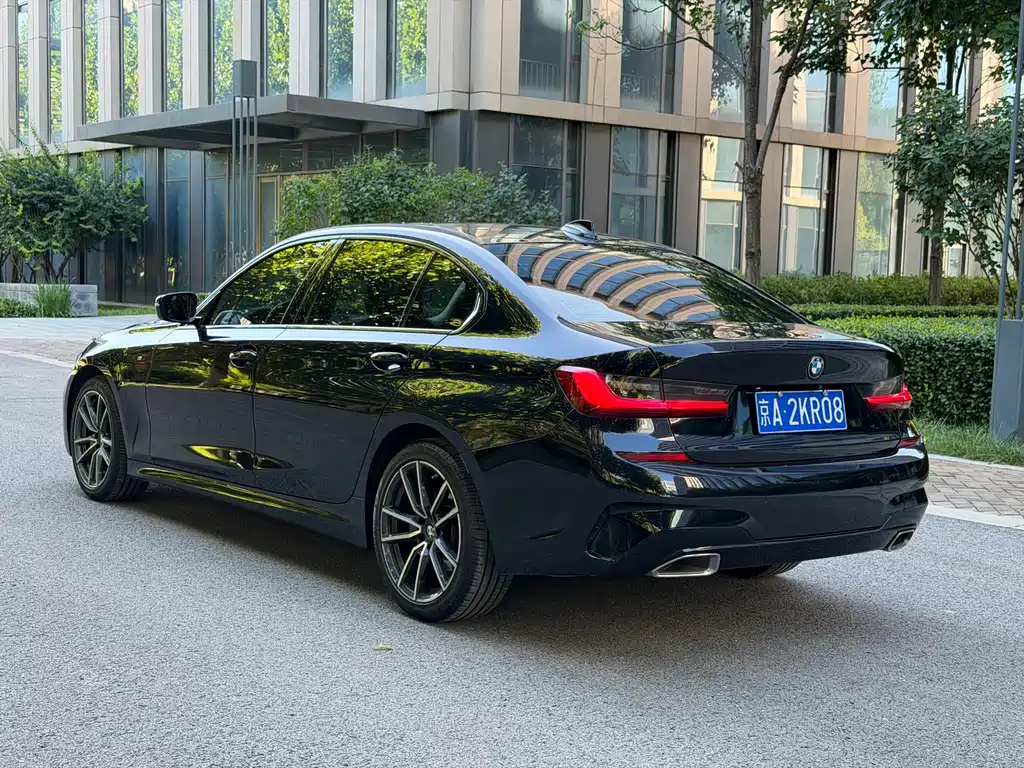 BMW 3 Series — миниатюра 6