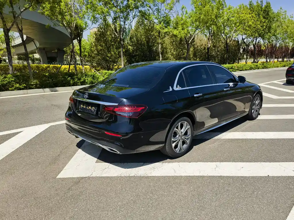 Mercedes-Benz E-Class E 2022 E 300 L Sport Fashion