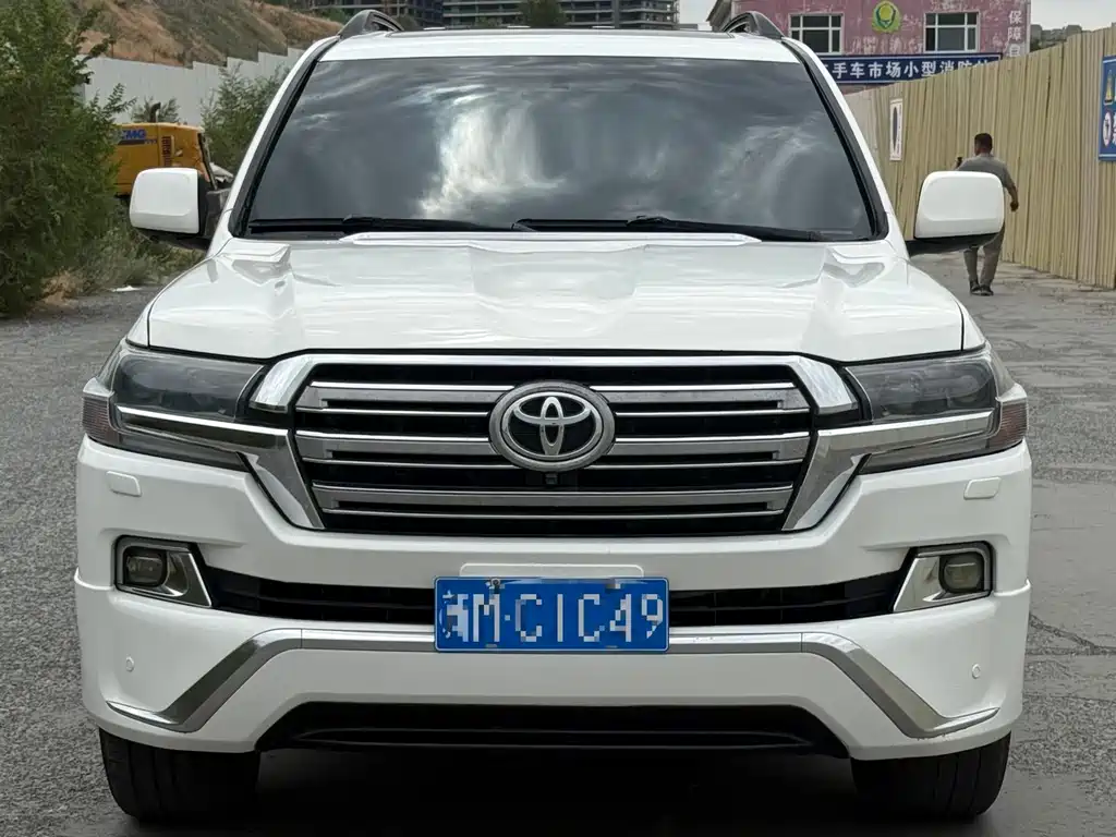 Toyota Land Cruiser 2009 5.7L AT