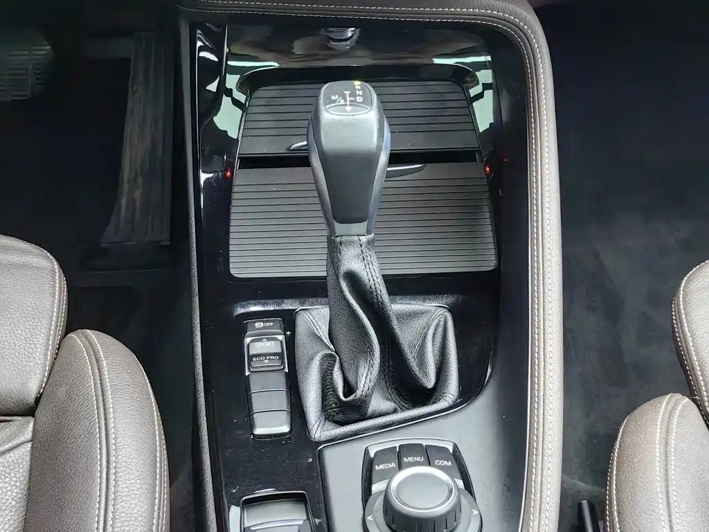 BMW X1 — миниатюра 13