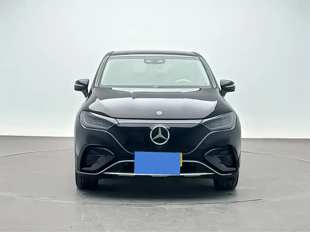 Mercedes-Benz EQE SUV — миниатюра 2