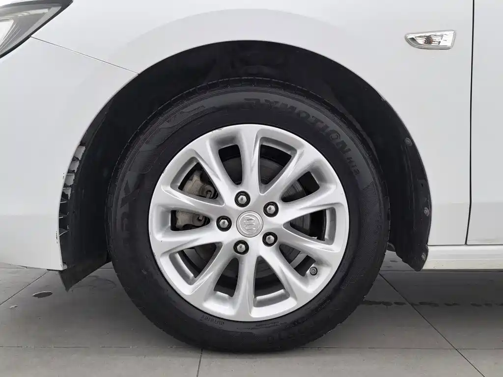 Buick GL6 — миниатюра 17