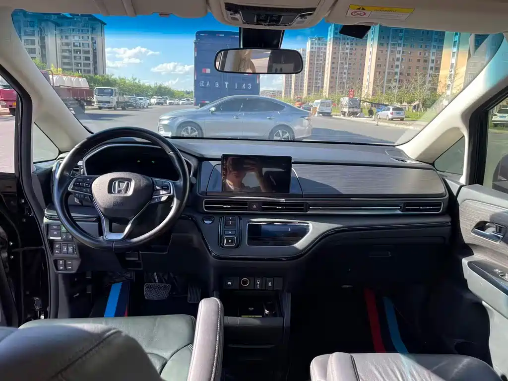 Honda Elysion — миниатюра 5