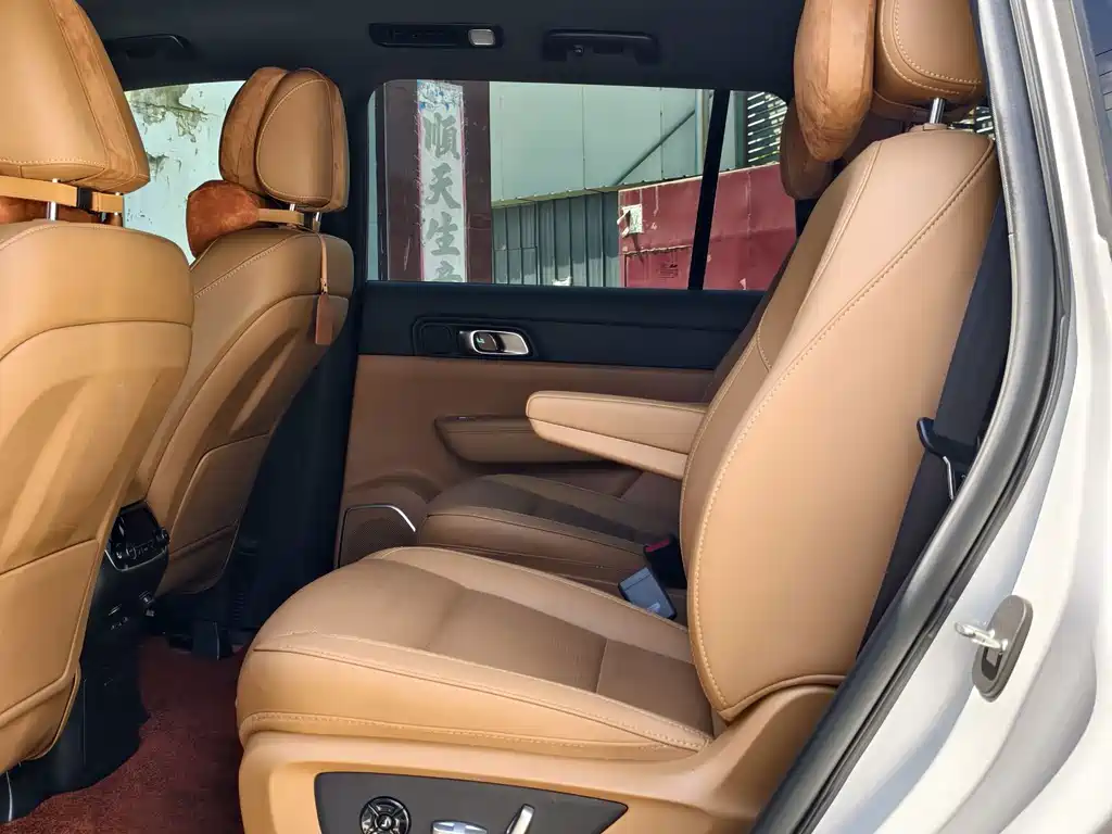 Li Auto Li ONE — миниатюра 8