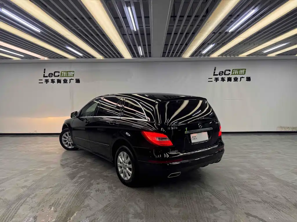 Mercedes-Benz R-Class — миниатюра 6