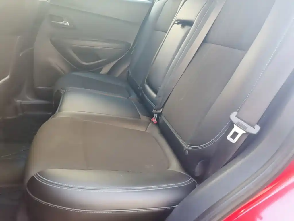 Chevrolet Trax — миниатюра 17