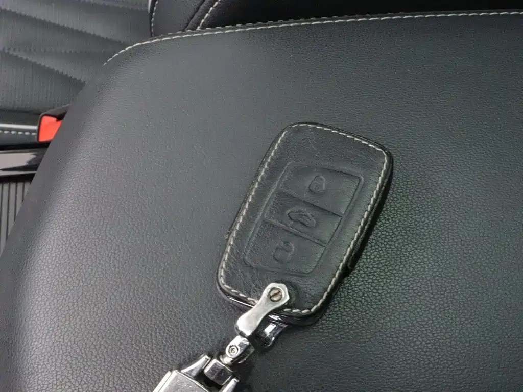 Volkswagen Passat — миниатюра 14
