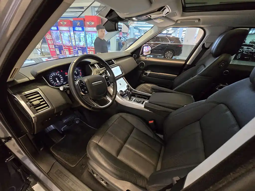 Land Rover Range Rover Sport Sport 2022 P400e SE