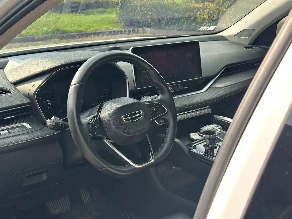 Geely Xingrui — миниатюра 10
