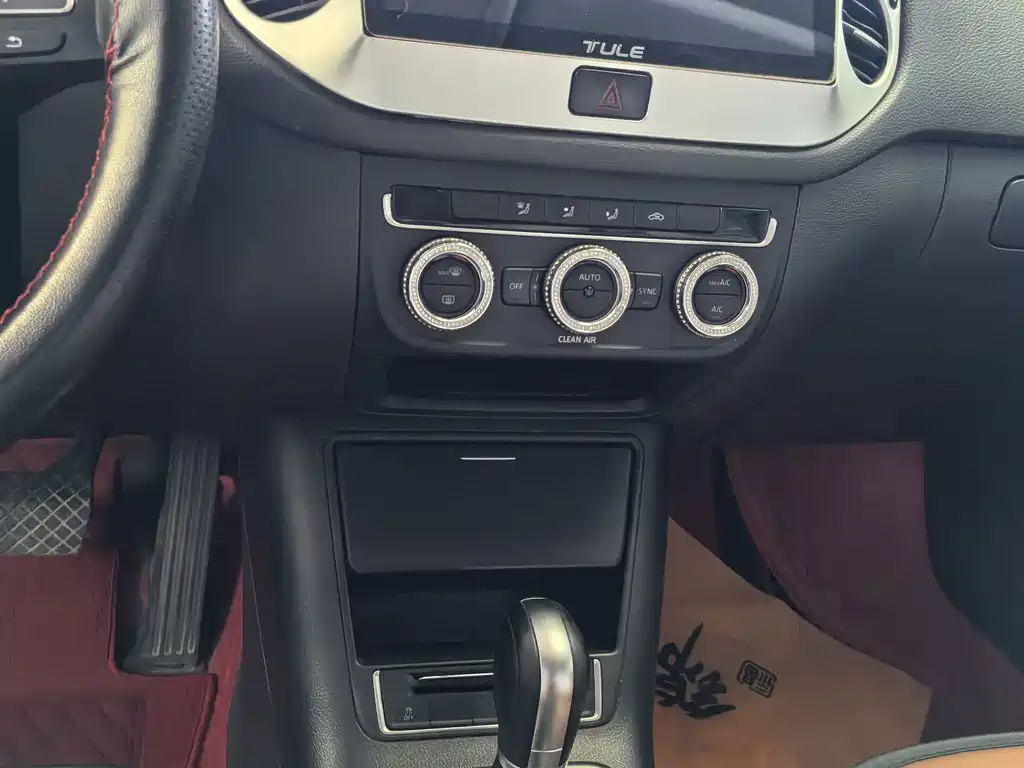 Volkswagen Tiguan — миниатюра 11