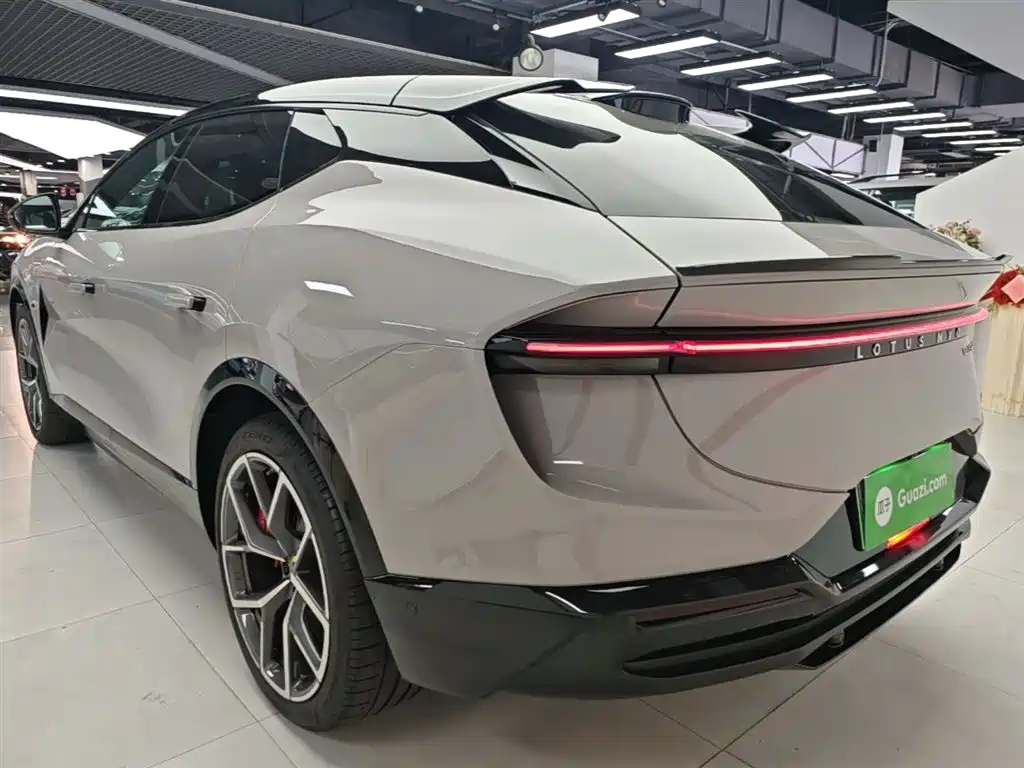 Lotus Eletre 2023 ELETRE S+