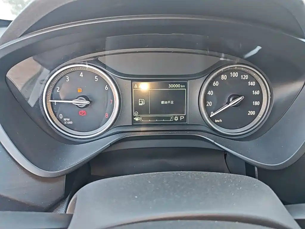 Buick Verano — миниатюра 12