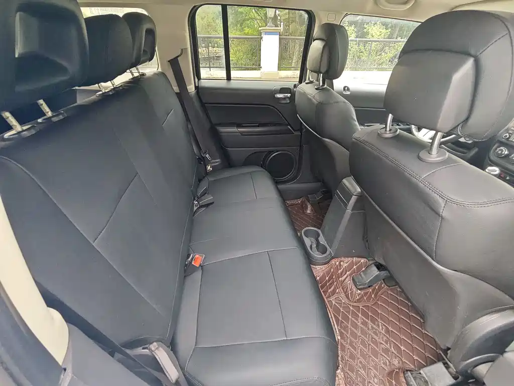 Jeep Patriot — миниатюра 12