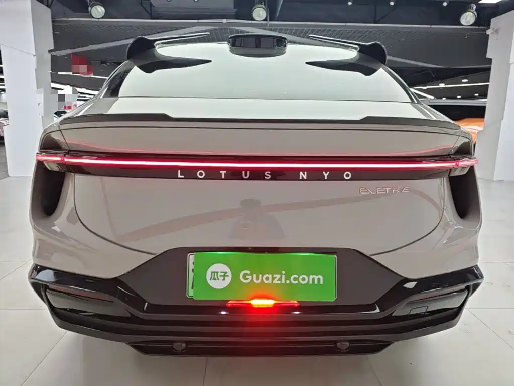 Lotus Eletre 2023 ELETRE S+