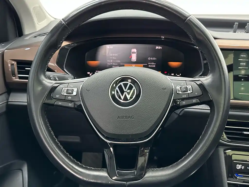 Volkswagen Tharu — миниатюра 11