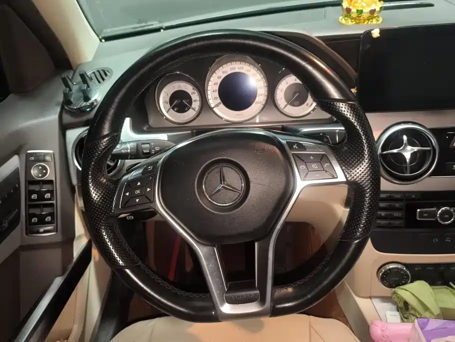 Mercedes-Benz GLK-Class — миниатюра 15