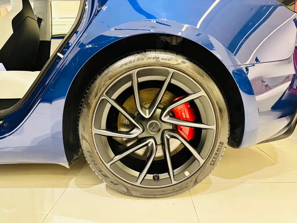 Tesla Model 3 — миниатюра 20