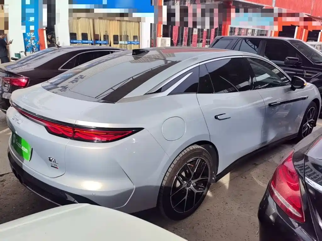 BYD Han L — миниатюра 7