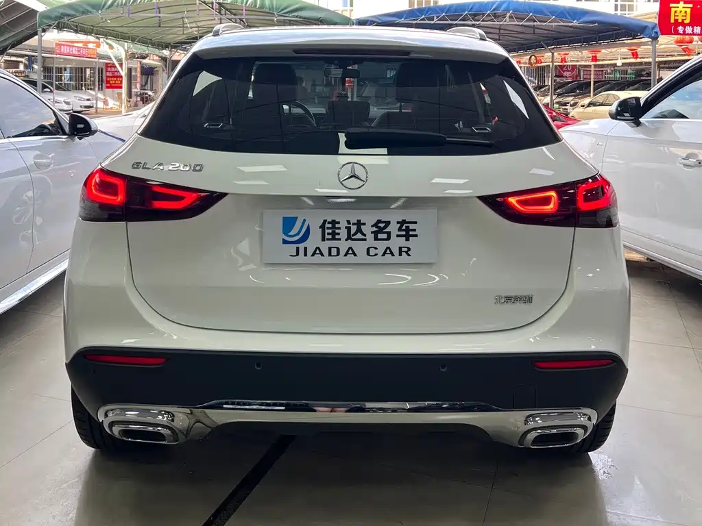 Mercedes-Benz GLA — миниатюра 13
