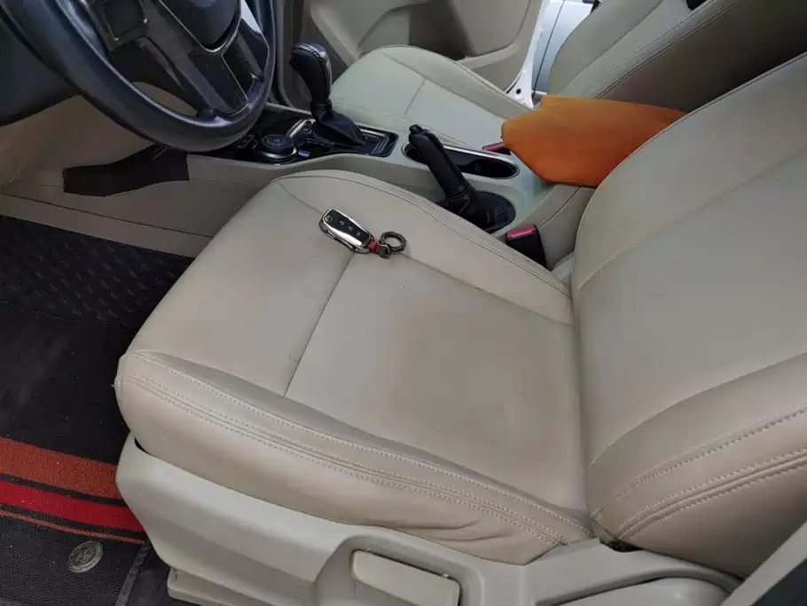 Ford Everest — миниатюра 9