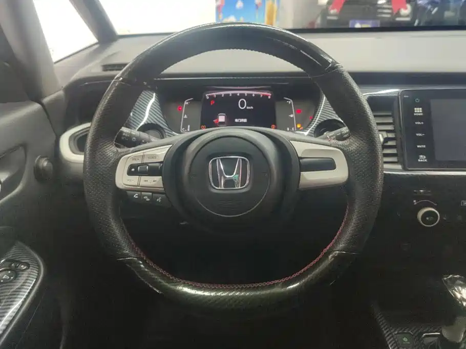 Honda Fit — миниатюра 15