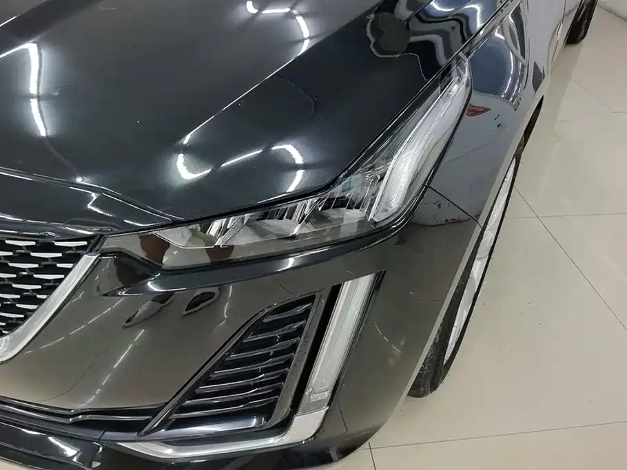 Cadillac CT5 — миниатюра 5