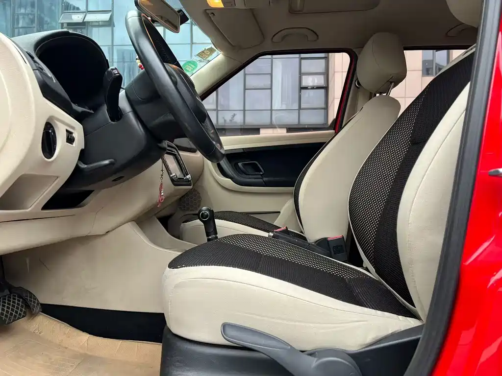Skoda Fabia — миниатюра 6