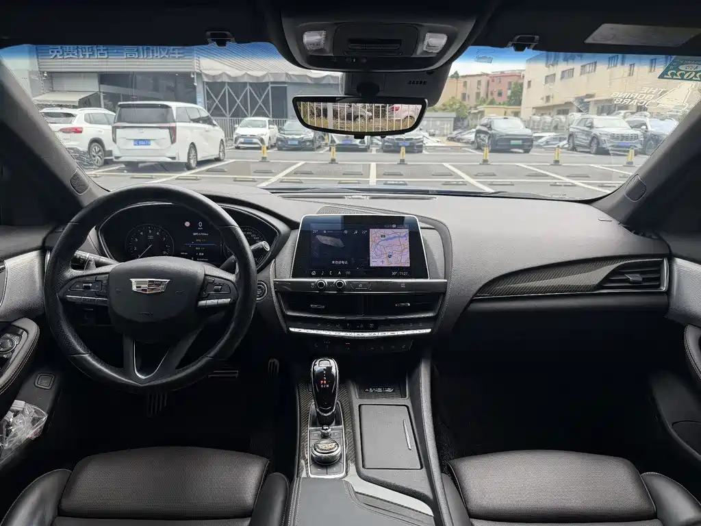 Cadillac CT5 — миниатюра 10