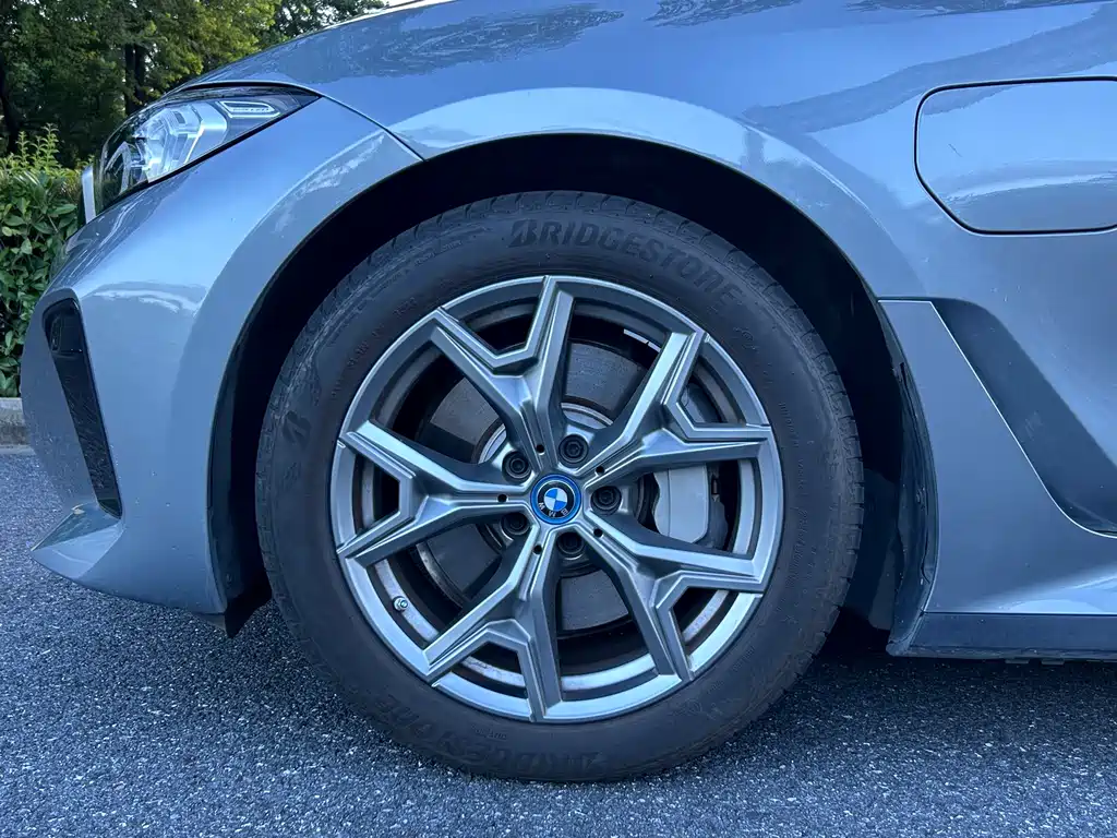 BMW i3 — миниатюра 13