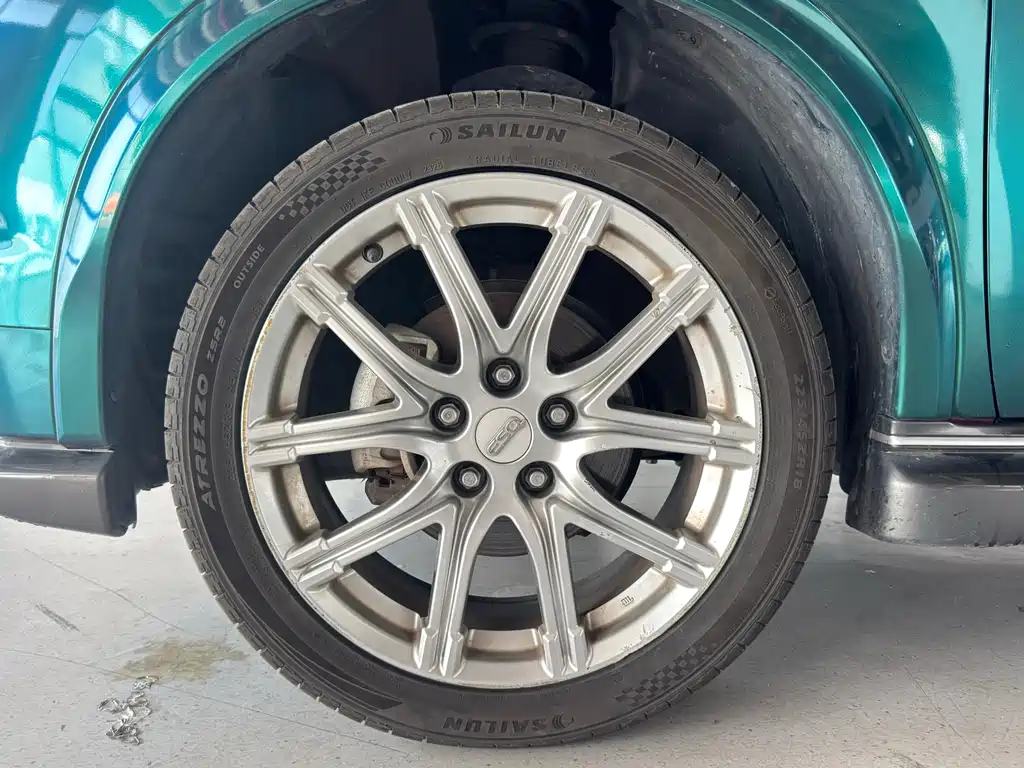 Infiniti ESQ — миниатюра 22