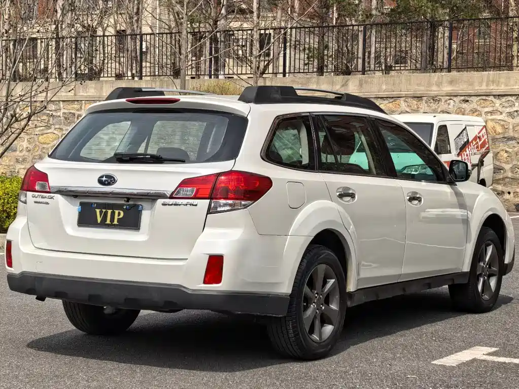 Subaru Outback 2014 2.5i