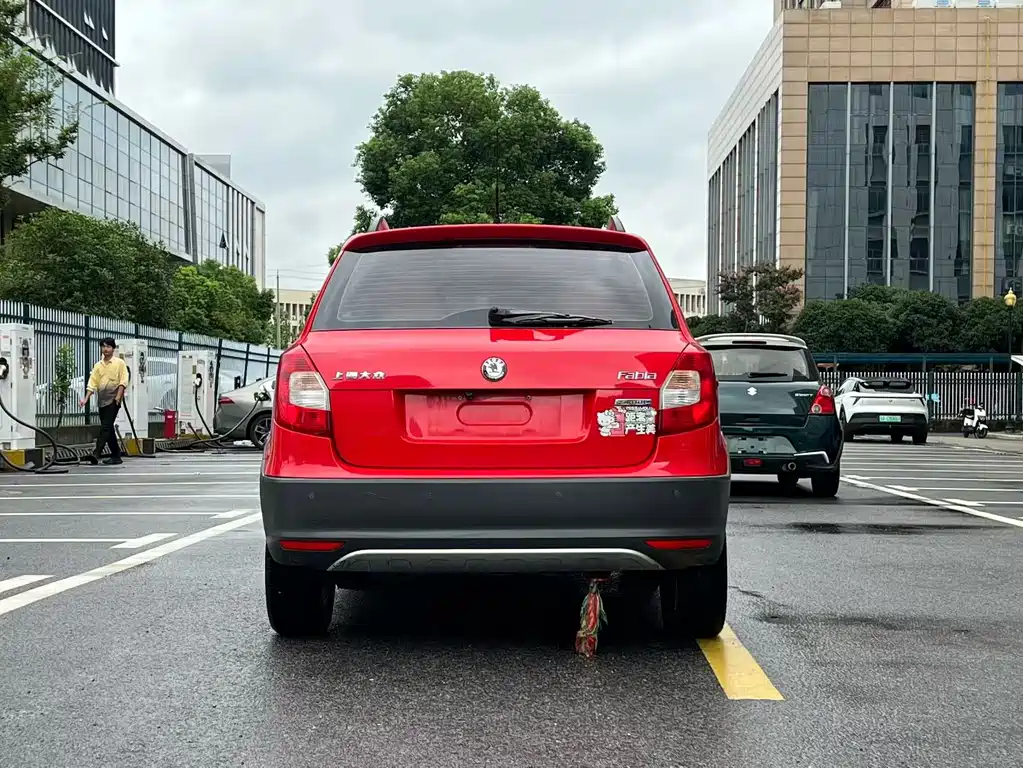 Skoda Fabia — миниатюра 5