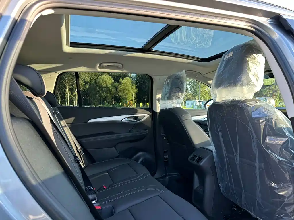 Buick Envision Plus — миниатюра 18