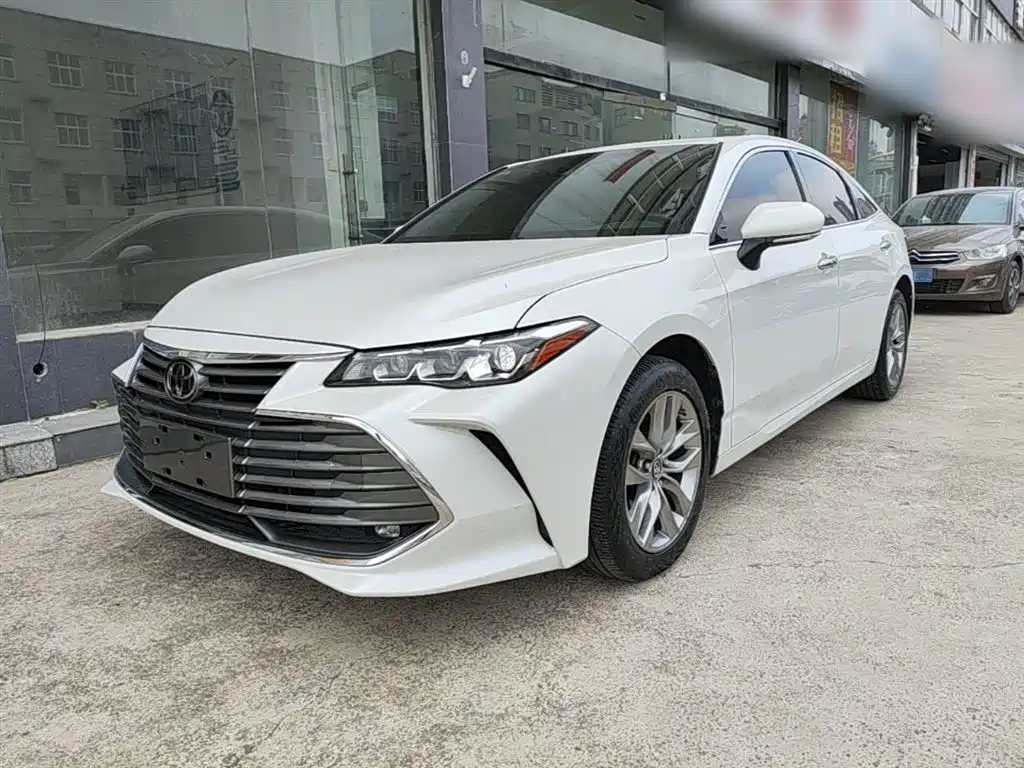 Toyota Avalon 2022