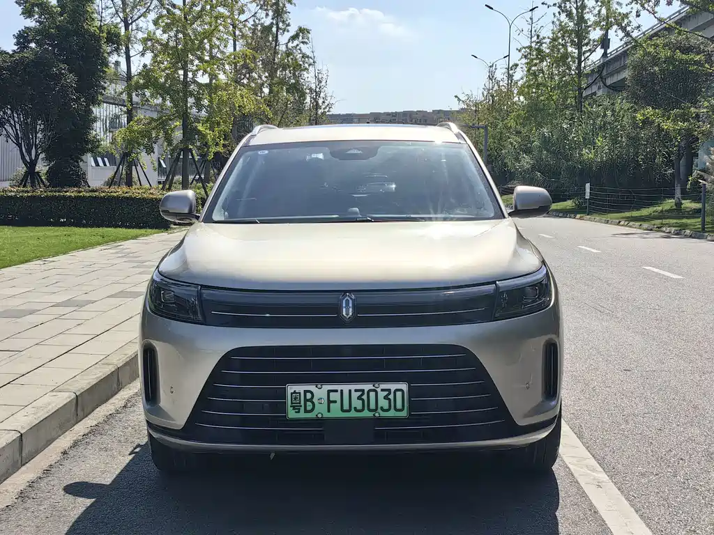 AITO Wenjie AITO M7 — миниатюра 2