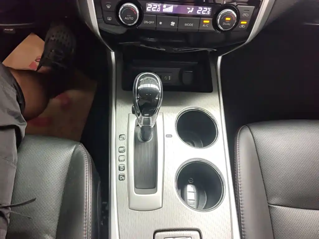 Nissan Teana — миниатюра 14