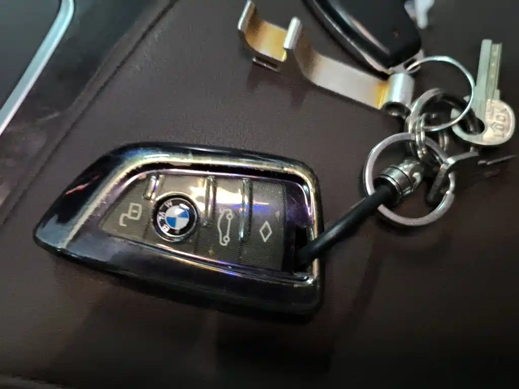BMW 3 Series — миниатюра 12